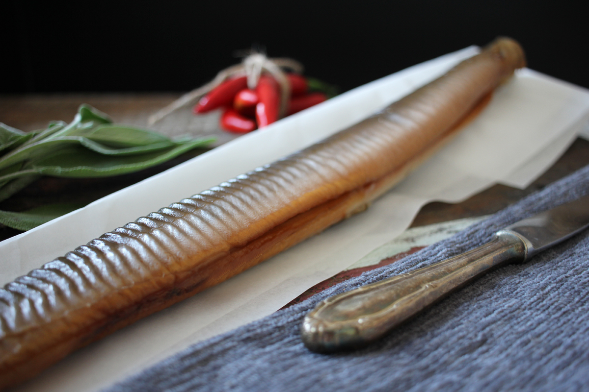 Räucheraal Superior lose in Papier online kaufen