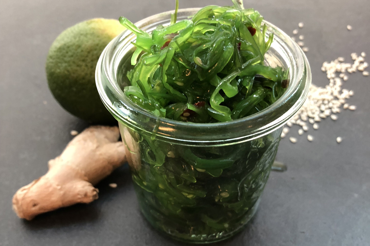 Goma Wakame Salat